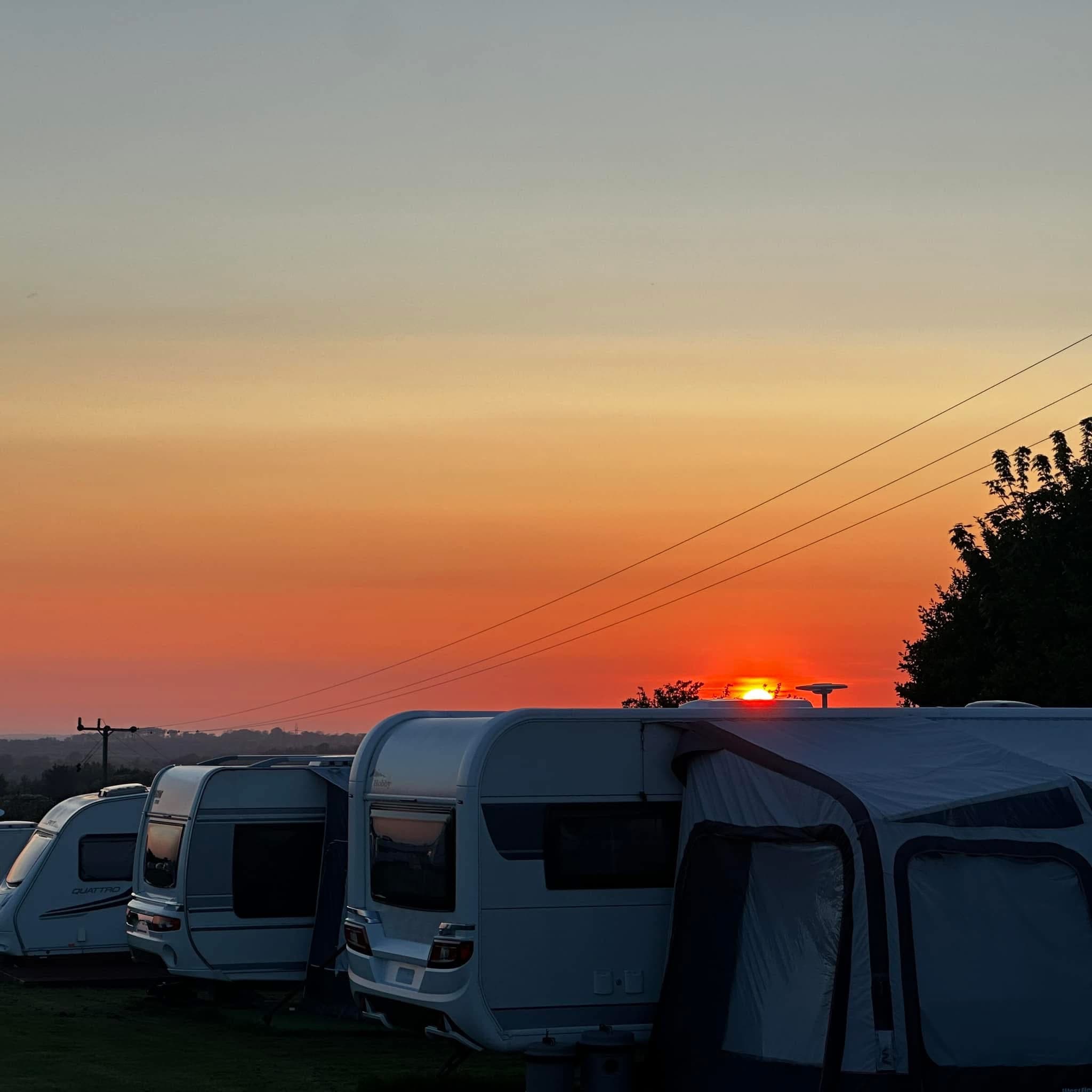 Broadfield Farm park setting